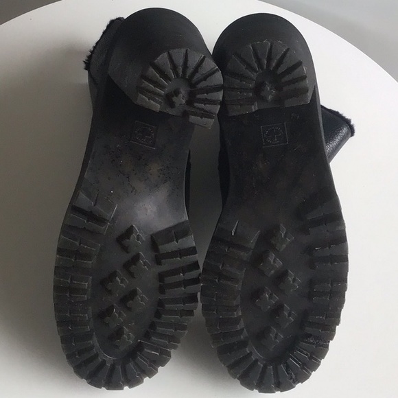 Dr. Martens Magdalena black heeled ankle boots pebbled - Picture 7 of 16